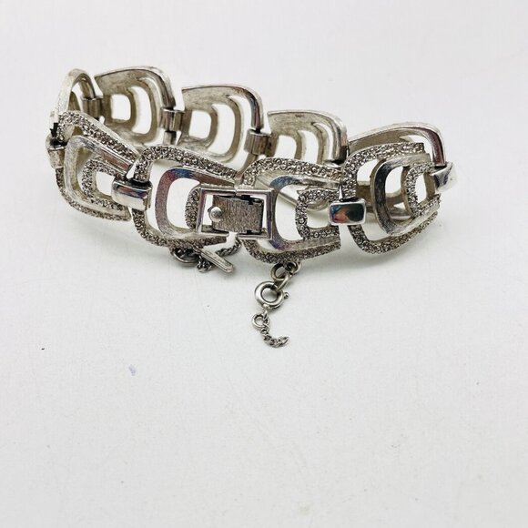 Vintage MONET Bracelet Silver Tone Link Signed Collectible READ - Picture 3 of 9
